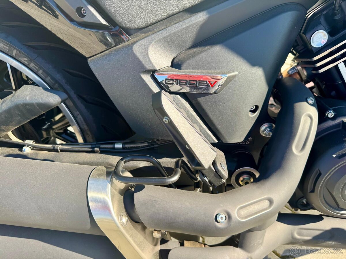 Morbidelli C1002V - 5