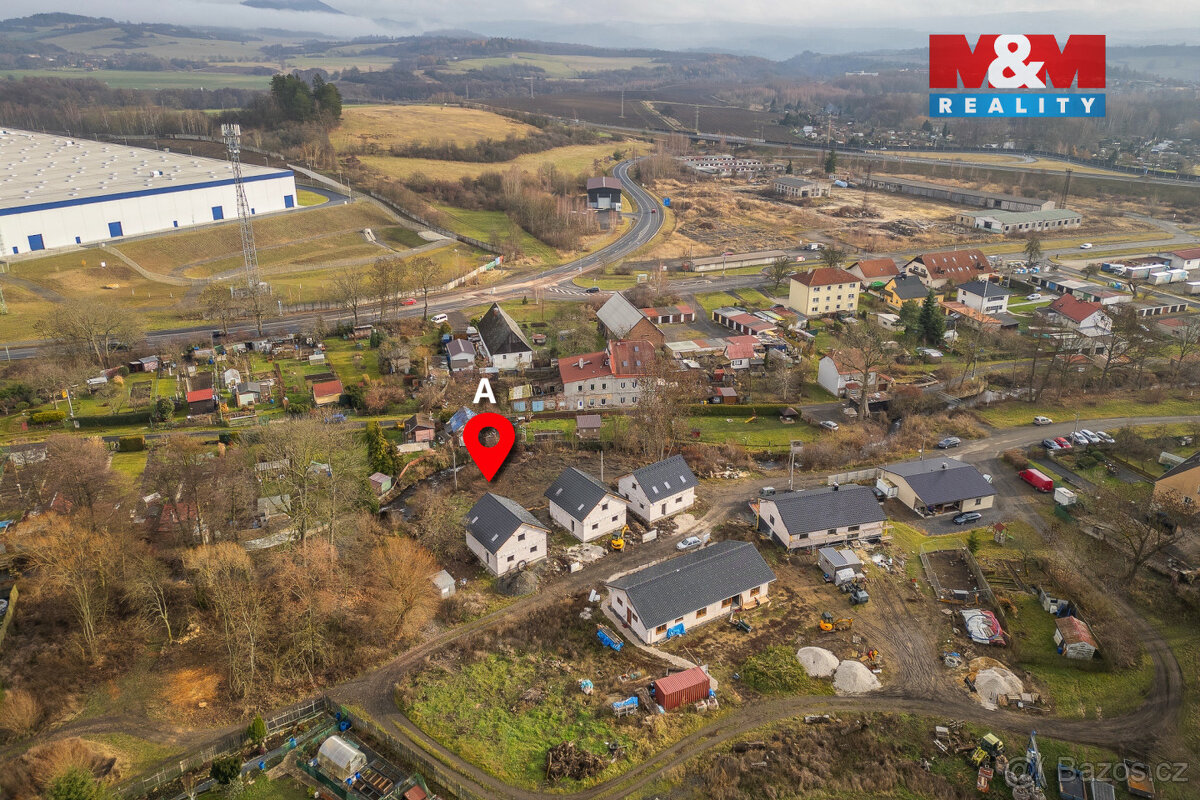 Prodej rodinného domu, 160 m², Ostrov - 5