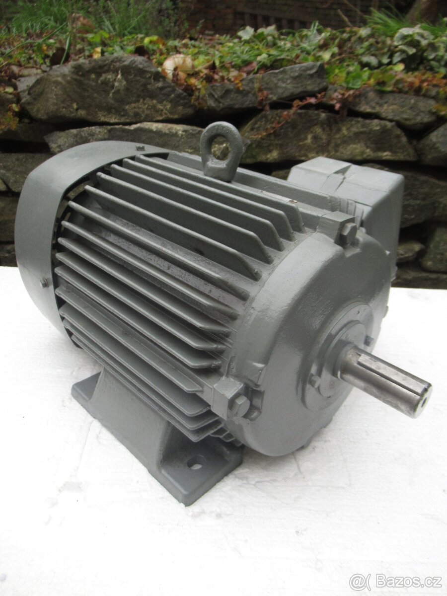 NEPOUŽITÝ elektromotor 380V.4kw-1440ot.nejen na CIRKULÁRKU. - 5