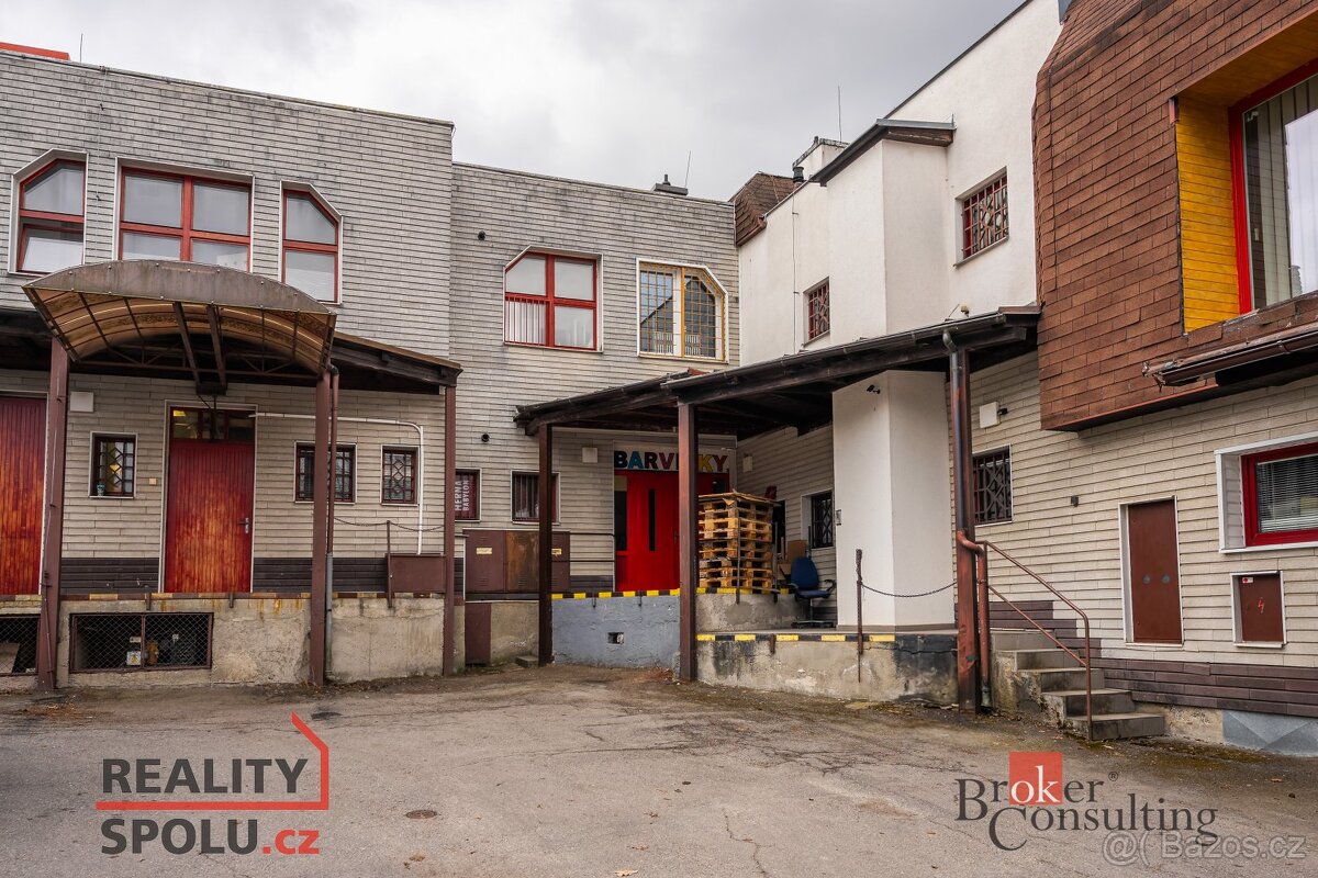 Prodej, komerční/obchodní prostory, 129 m2, Nádražní 2186/52 - 5