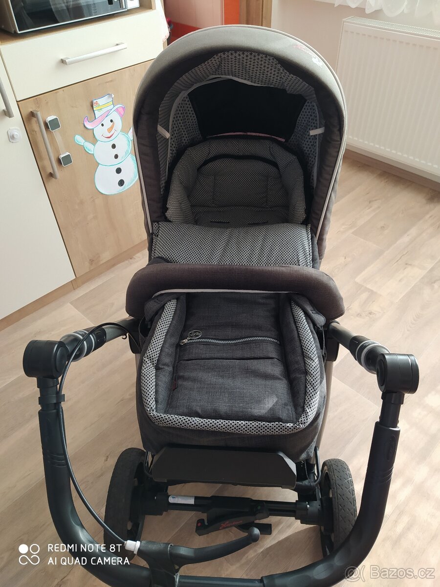 Prodám dětský kočárek zn. HARTAN RACE GT - 5