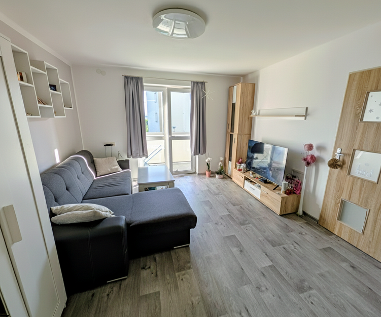 Prodej rekonstruovaného bytu 2+kk s lodžií v Uherském Brodě - 5