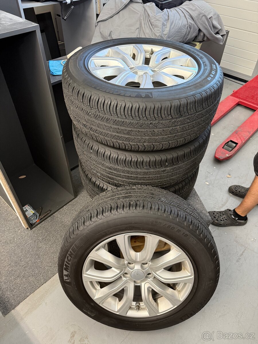 Originál disky + letní i zimní sada pneu - 5