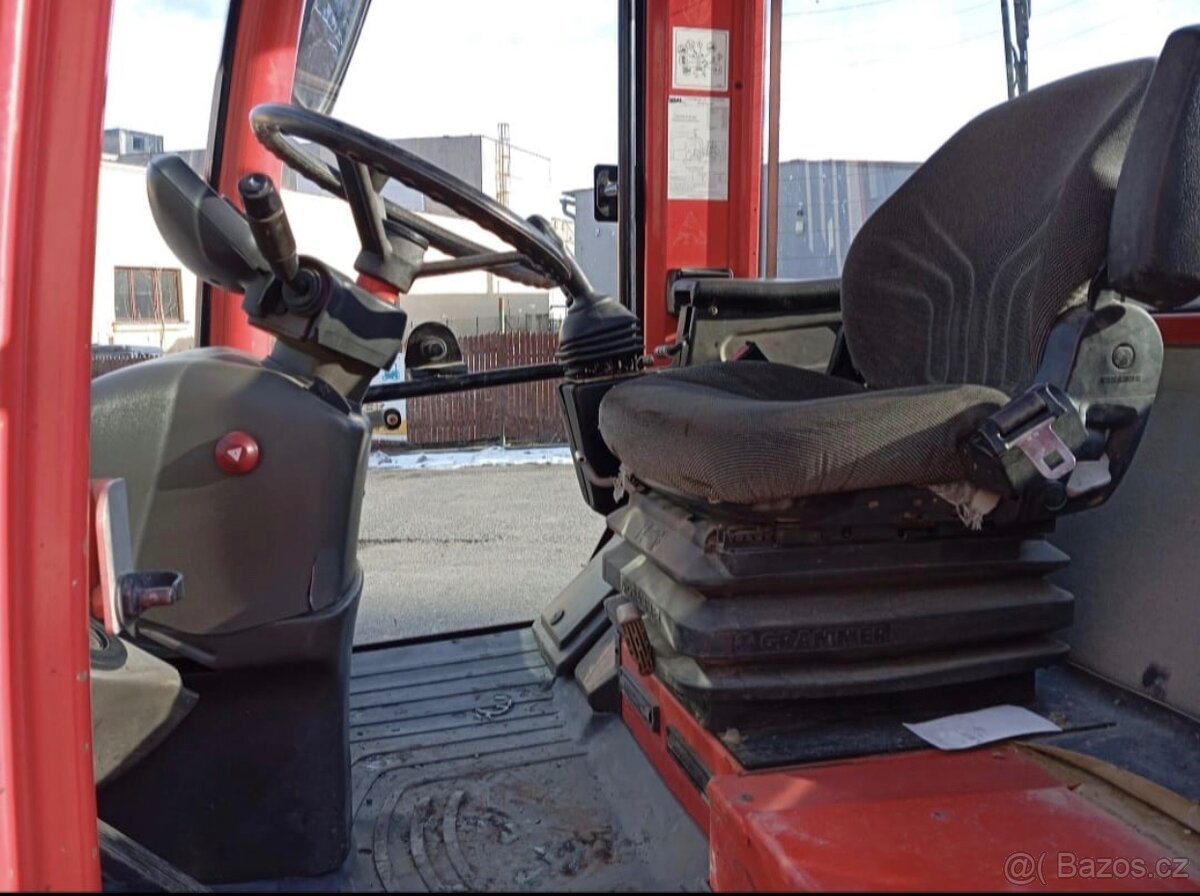 Čelní náklad Atlas 65 - 5