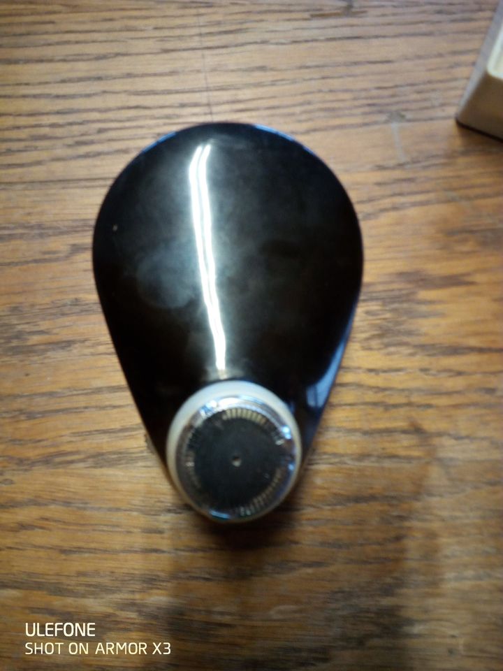 Prodám funkční retro fén a holicí strojeK - 5