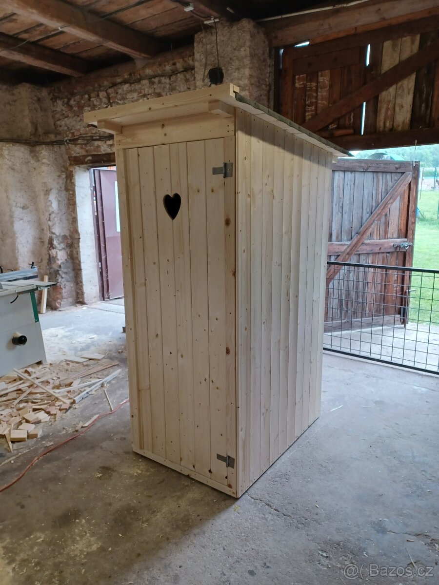 Kadibudka se záchodovým prkénkem - 5
