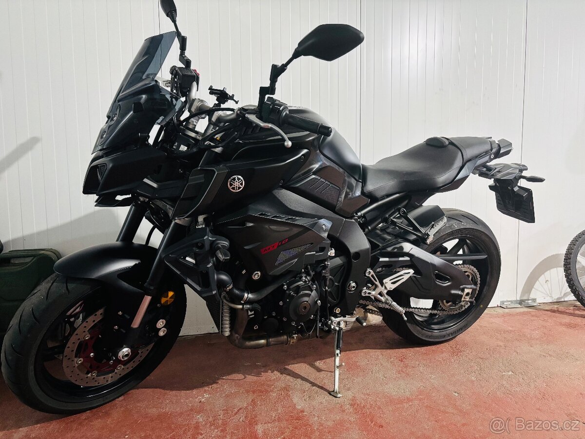 Yamaha MT10 - 5