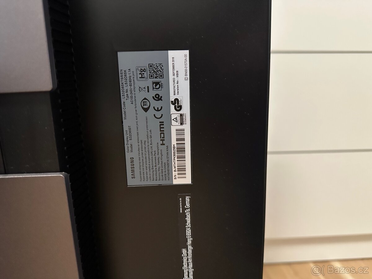 Samsung S32D850T 32" - 5