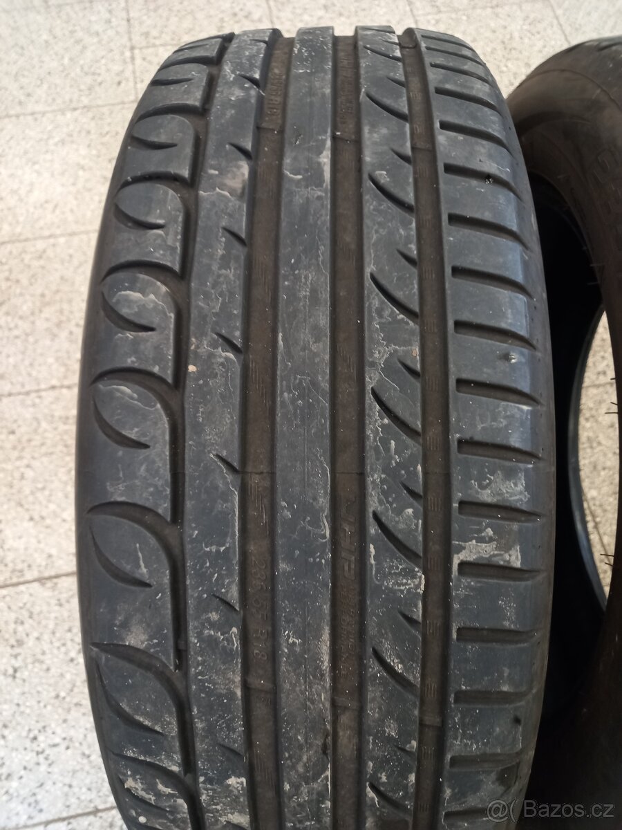 Letní pneu 235/55/18 - 5