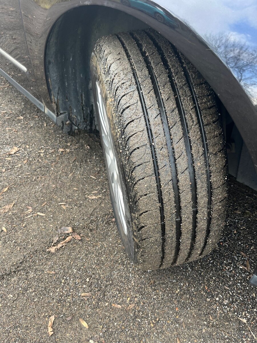 VOLKSWAGEN PASSAT B6 (2.0TDI 103KW) - 5