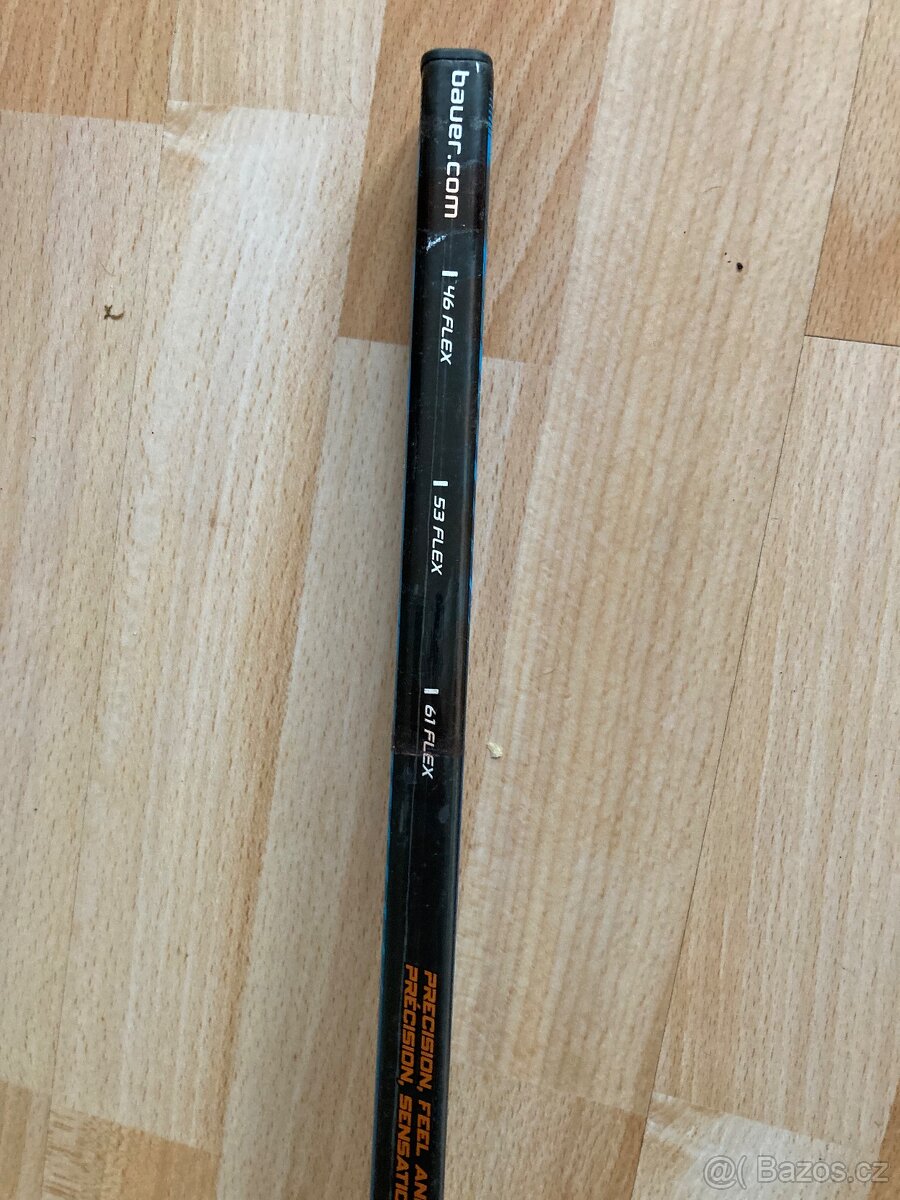 Hokejka Bauer E4, levá P28-40flex - 5
