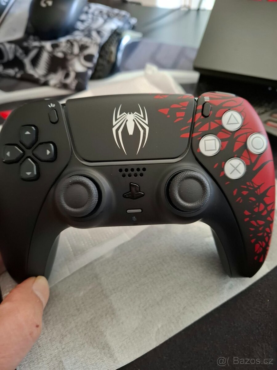 Spider-Man 2 -PlayStation 5 DualSense Wireless Controller - 5