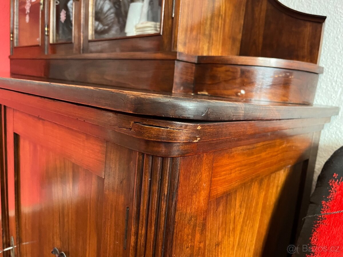 Starožitný nábytek, příborník/kredenc - 5