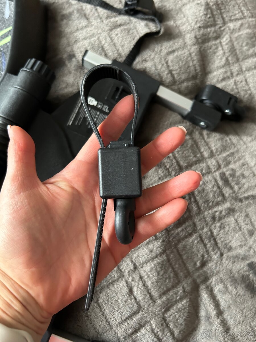 Stupátko k dětskému kočárku - 5