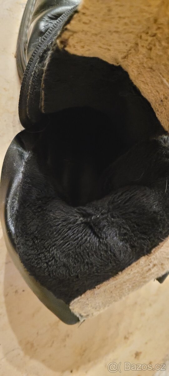 Skoro nové zimní teplé vysoké boty vel. 40 - 5
