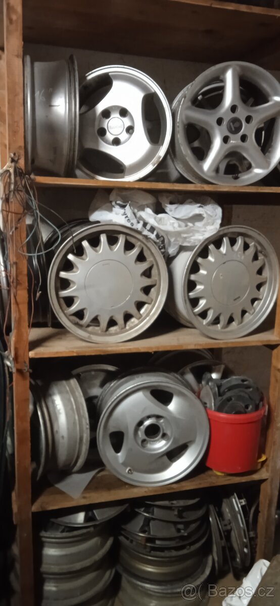 Prodej náhradních dílů Saab - 5