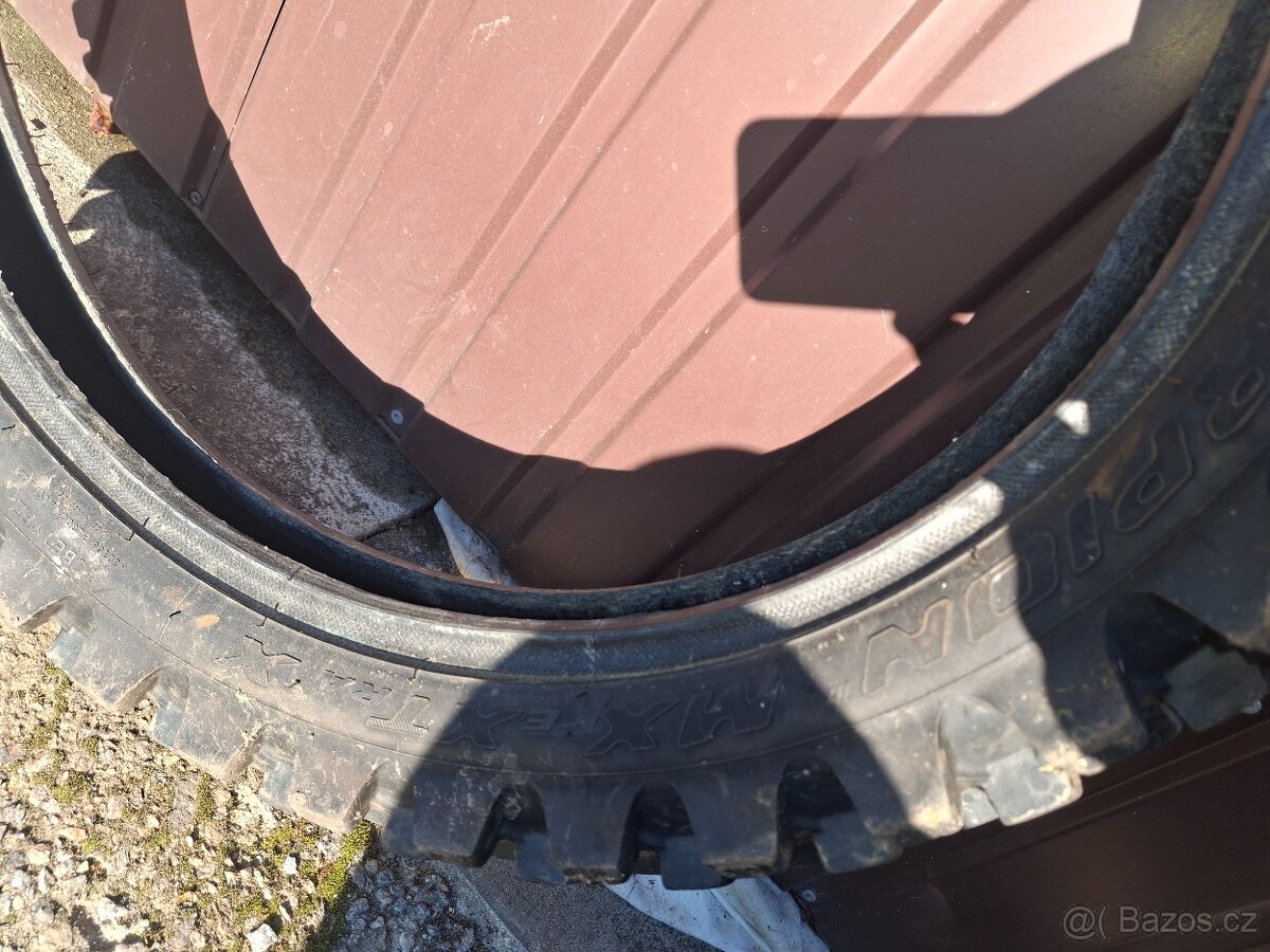 Pneu r 19 drápk Pirelli scorpion - 5