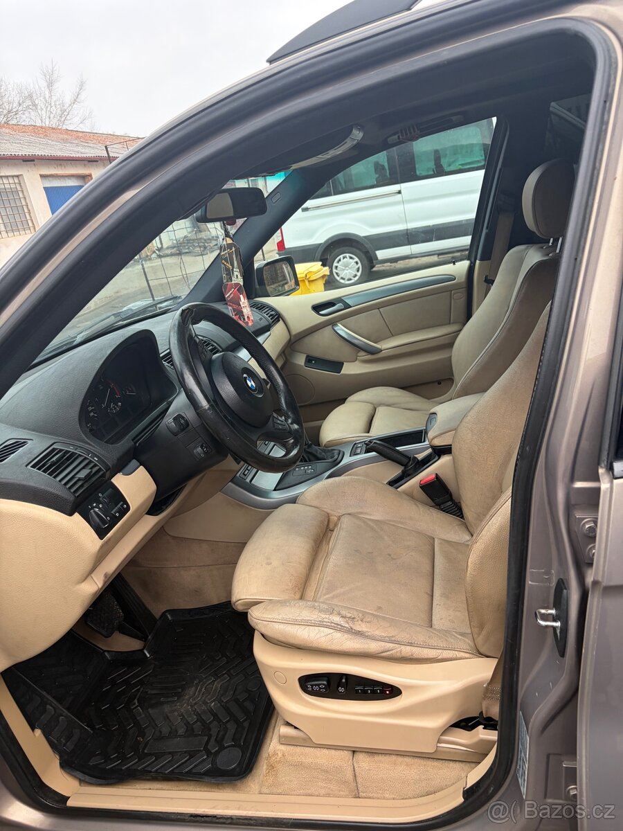 Bmw X5 e53 facelift - 5