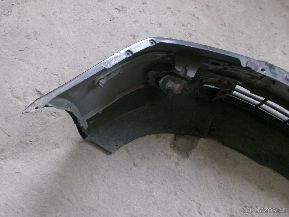 přední nárazník Octavia 2 kompletní - 5