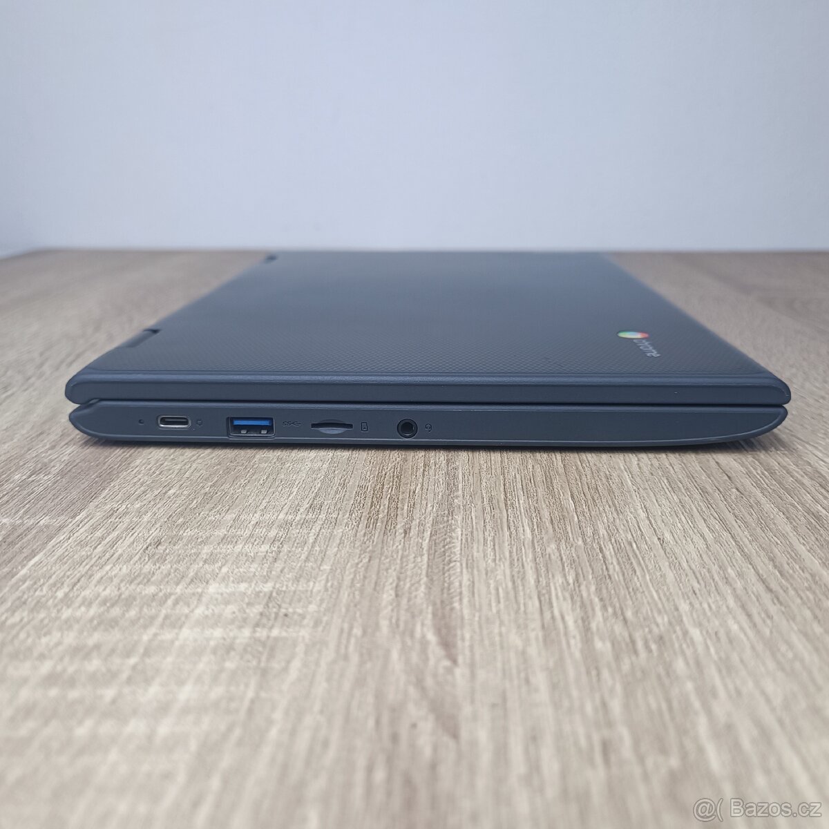 Dotykový Notebook Lenovo - 5