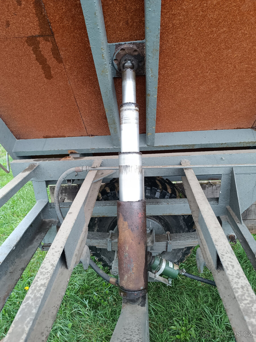 Sklápění, uložení mailerů vlek 7t, BSS P73, P 701 - 5