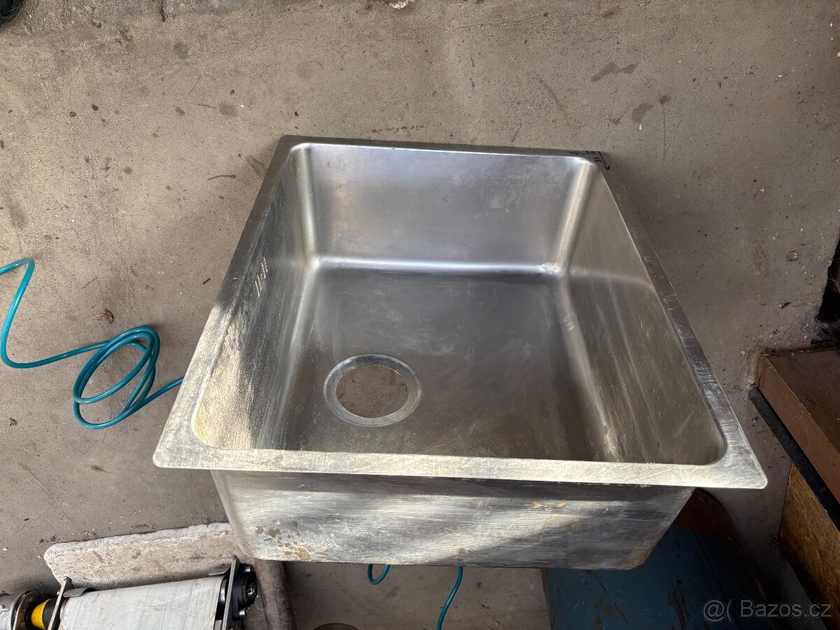 nerezový dřez - 5