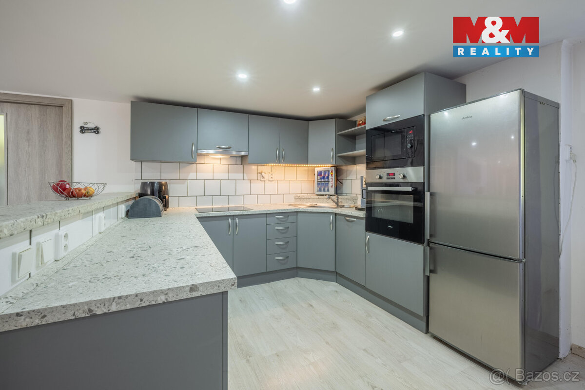 Prodej rodinného domu, 342 m², Mšec, ul. Důrasova - 5