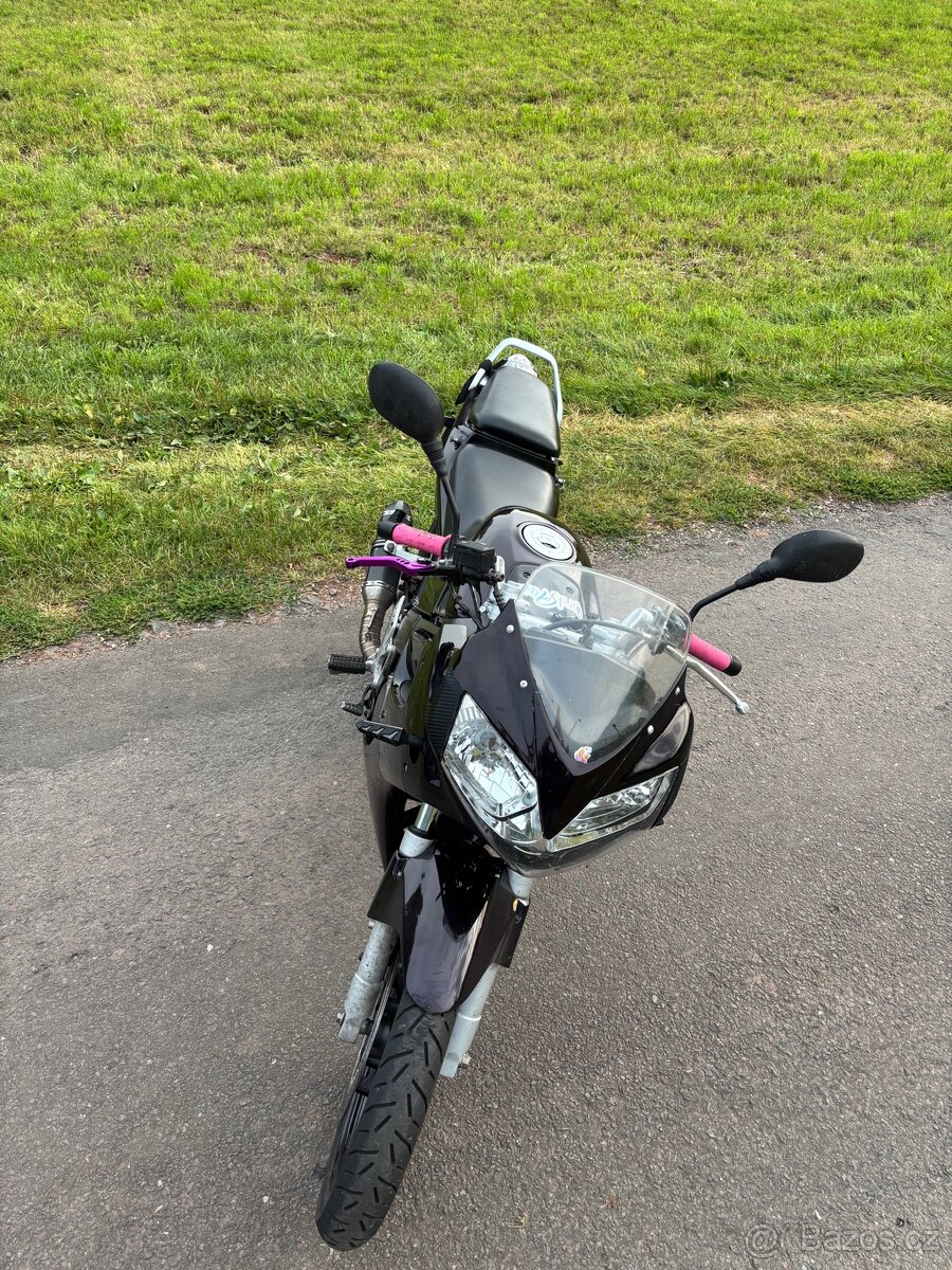 Honda Cbr125r - 5