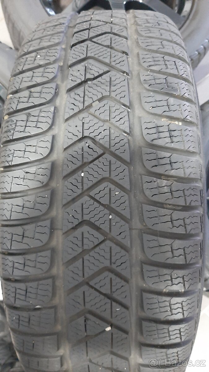 Alu kola Ford Kuga 235/55R17 - 5