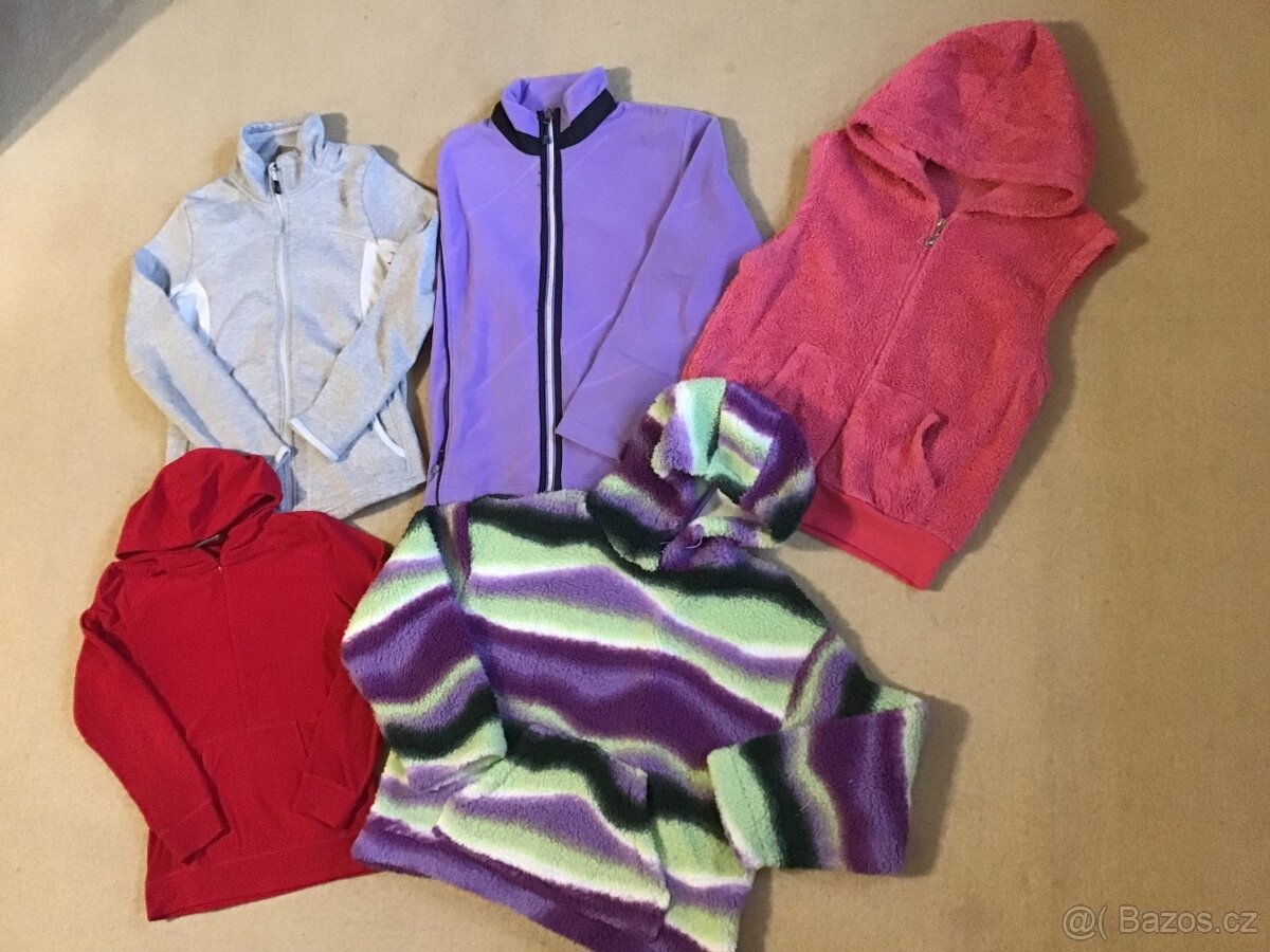 Sada dívčího oblečení vel. 148-152 (158) - 5