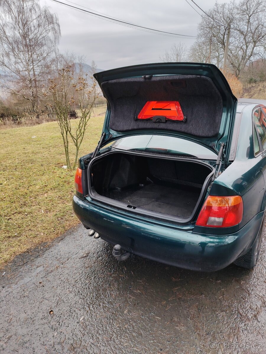 Audi A4 B5 1.9 TDI , tažné zařízení - 5