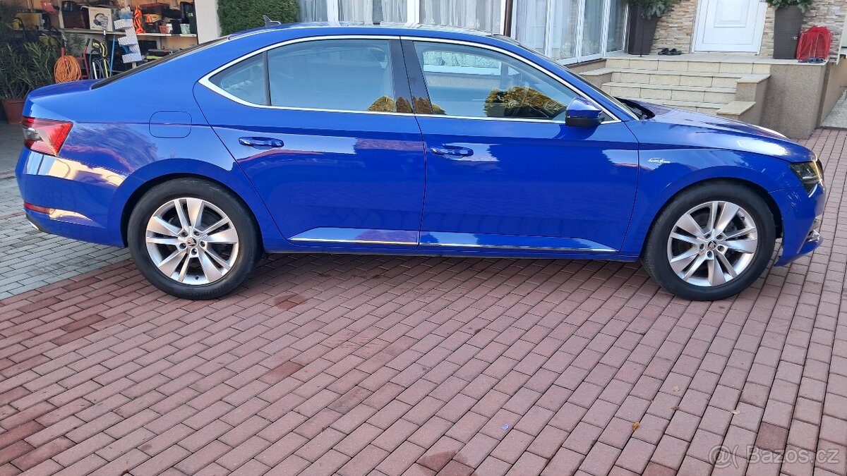 SUPERB 1,4TSI 160kW iV L&K DSG - 5