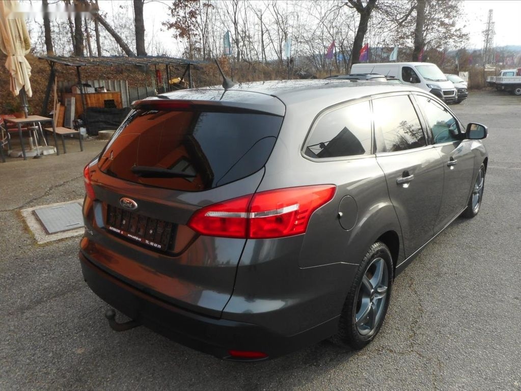 Ford Focus,1,5 TDCi - 5