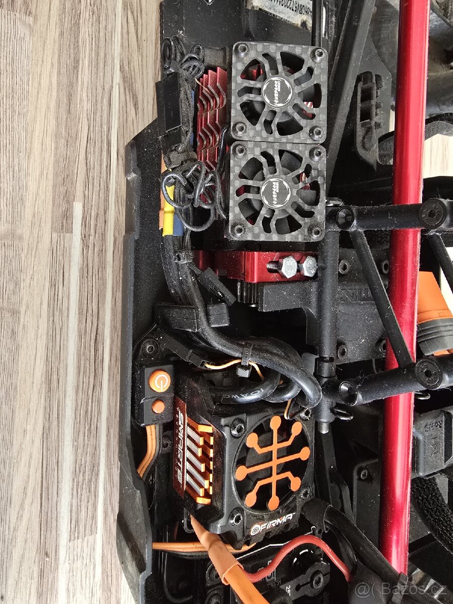 Arrma Kraton 6S s bateriemi - 5