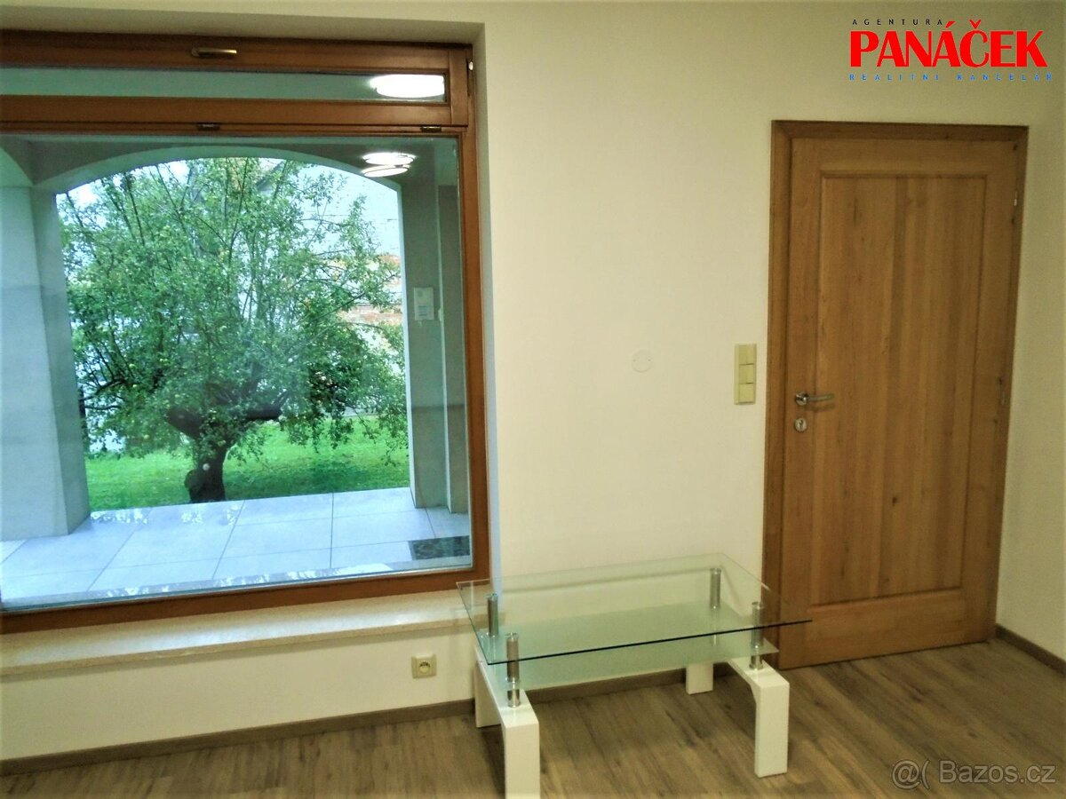 Pronájem bytu 1+1 Zlín novostavba - 5