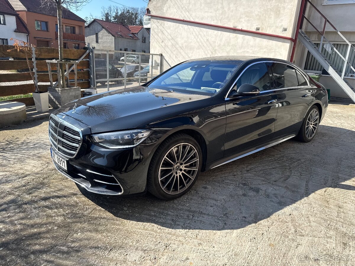 MERCEDES V-Class 300D 4Matic Avantgarde Edition - 5