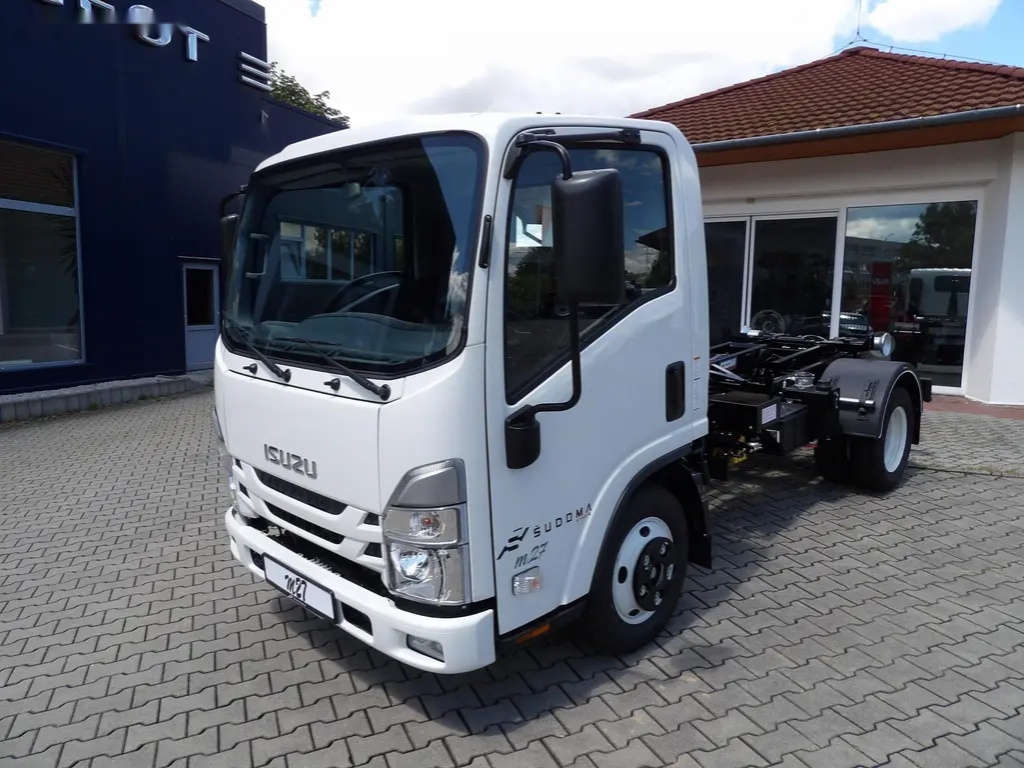 Isuzu, M27 3,0L, hákový nosič kontejn - 5