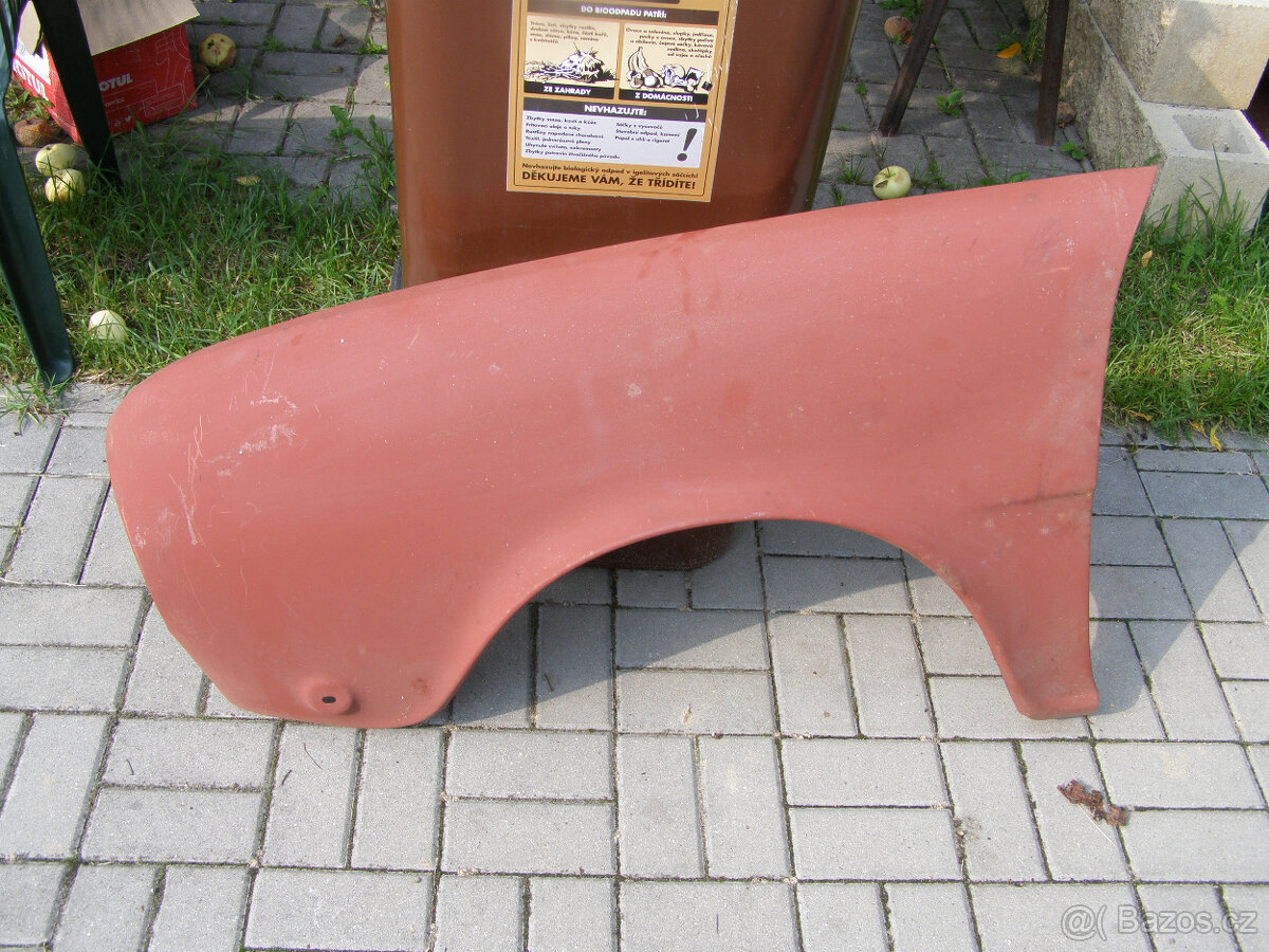 Přední blatníky Škoda 100 - 5