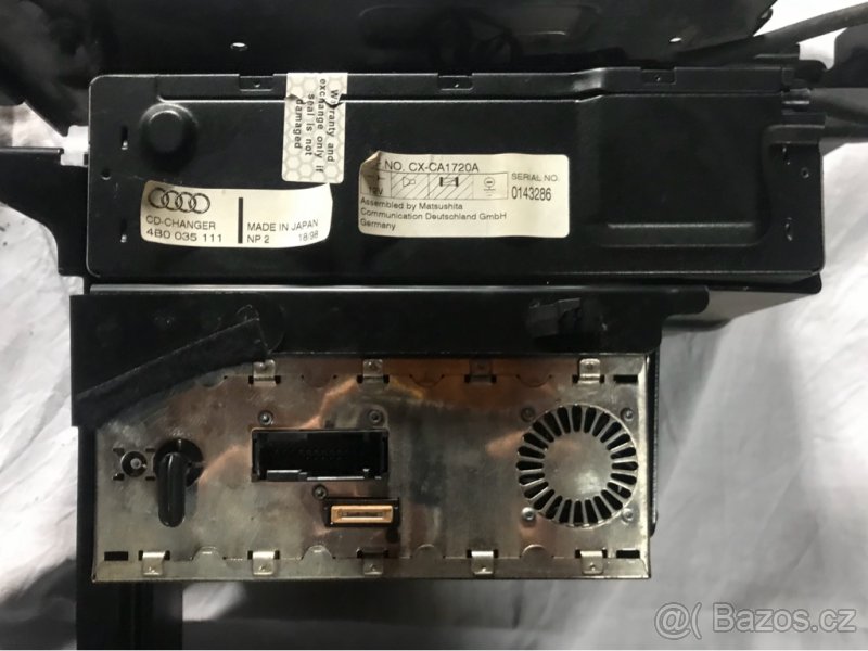 Audi A8 D2 , bose zesilovač, navi, CD changer - 5
