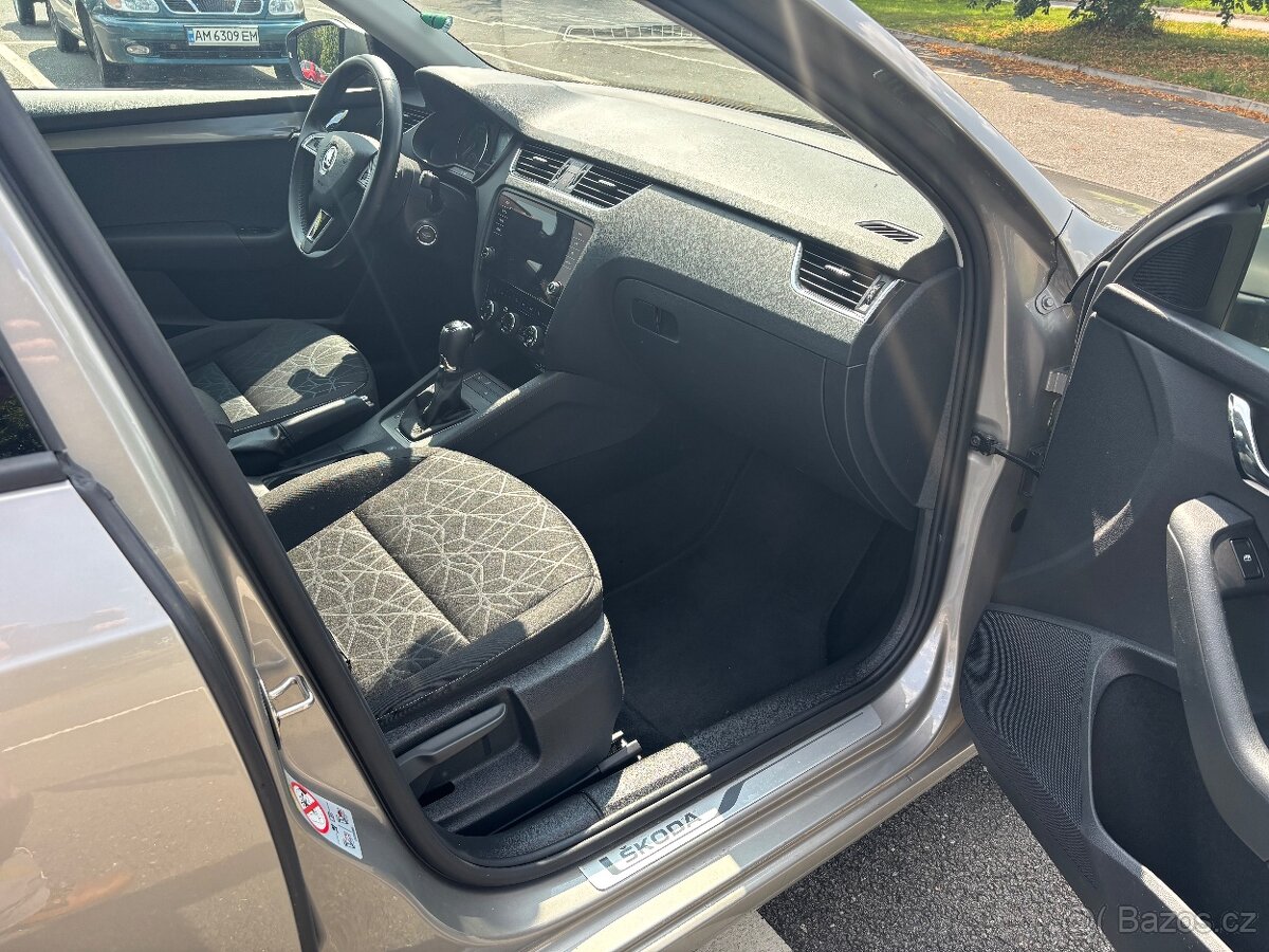 Škoda Octavia 3 rok 2018 DSG 67t km sleva - 5