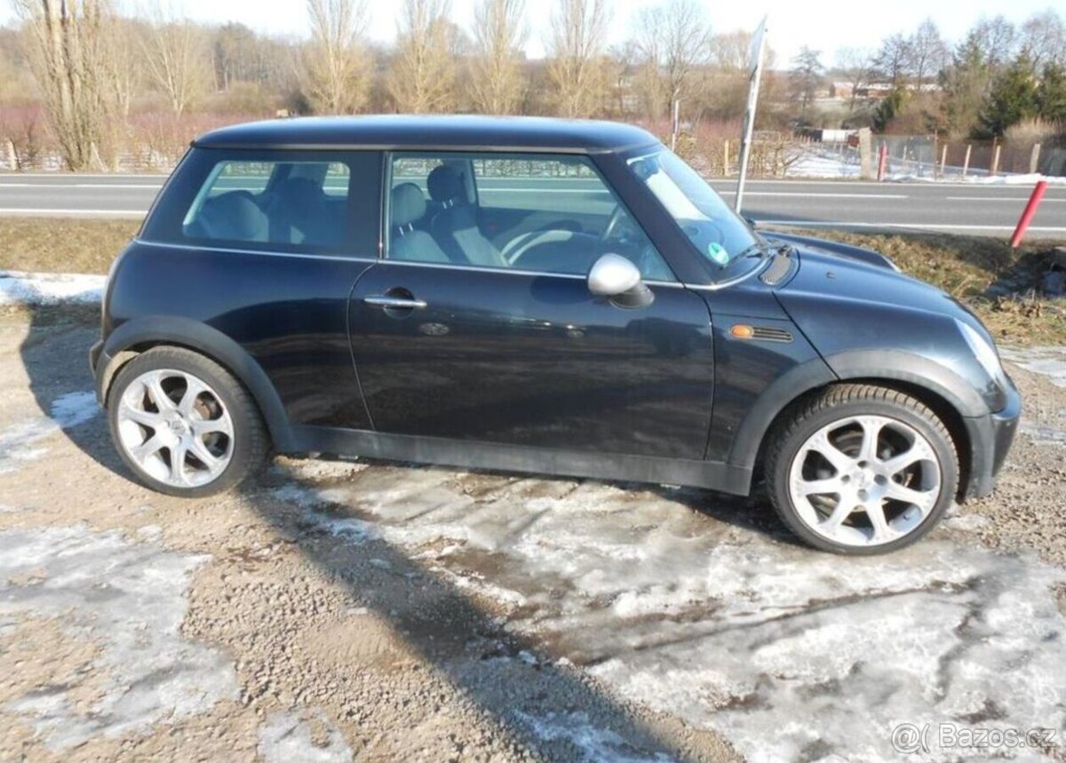 Mini One 1,6 66 kW Serviska KLIMA benzín - 5