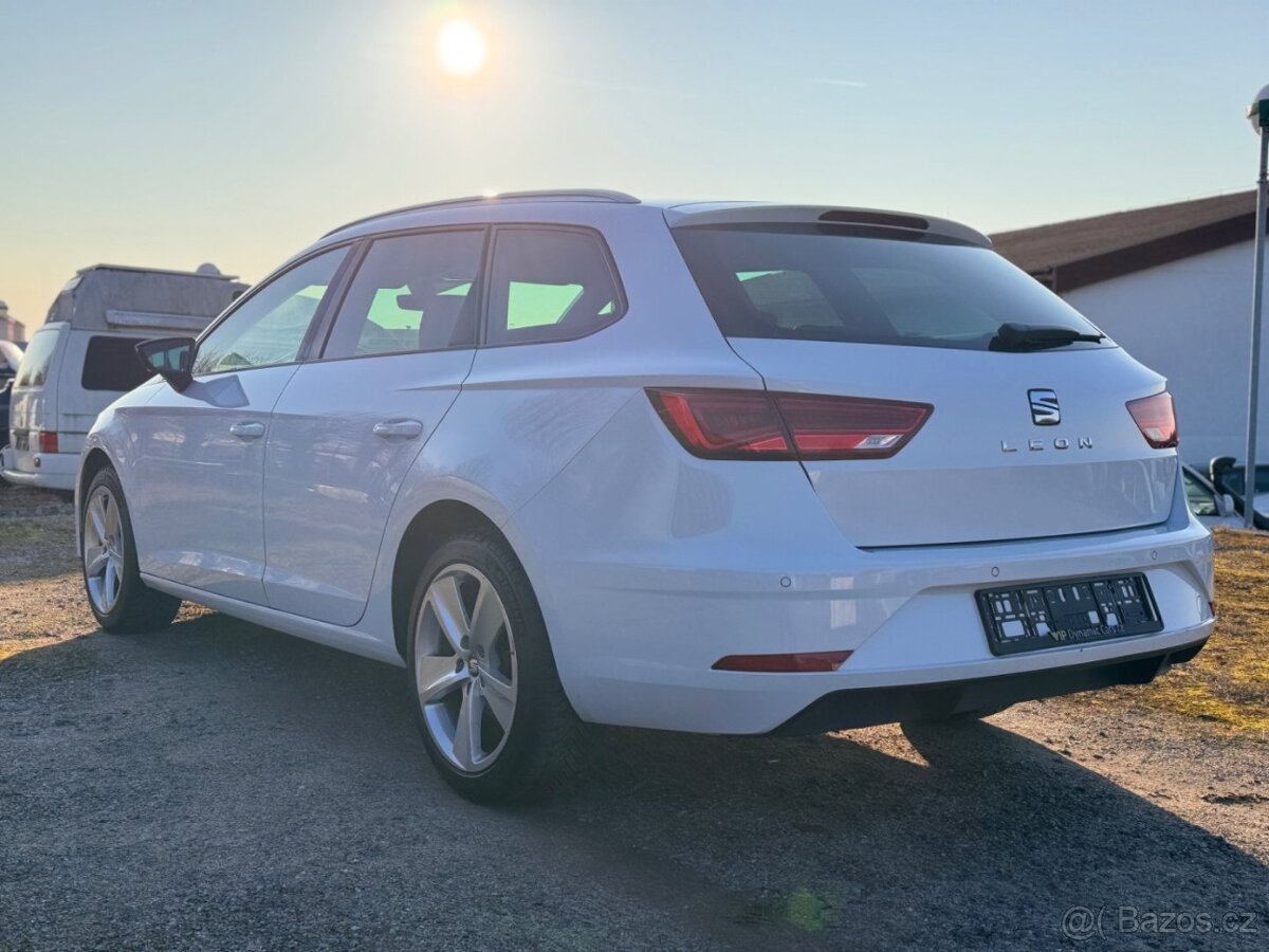 Seat Leon ST 2.0 TDI DSG LED ACC - 5