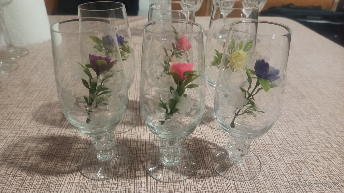 Skleničky porcelán - 5