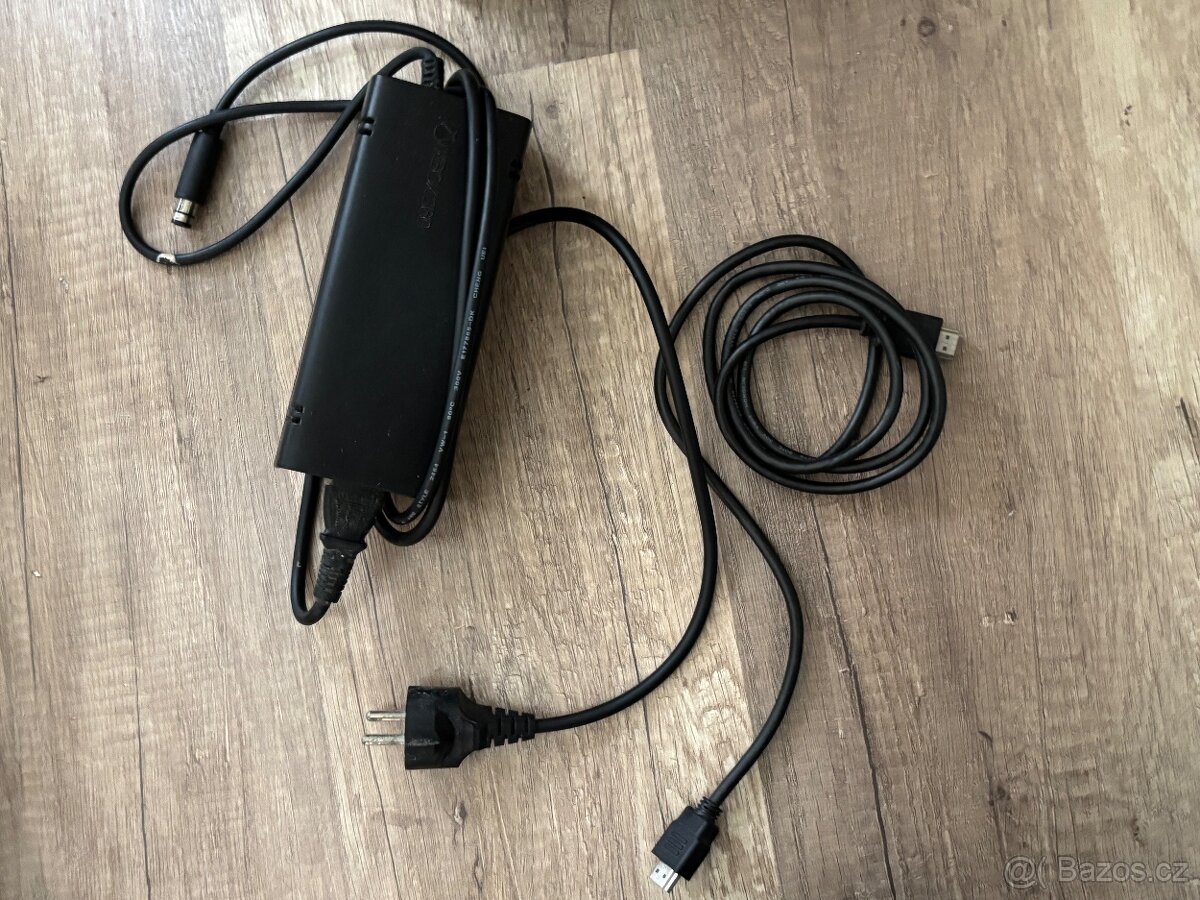 X-Box 360 s příslušenstvím - 5