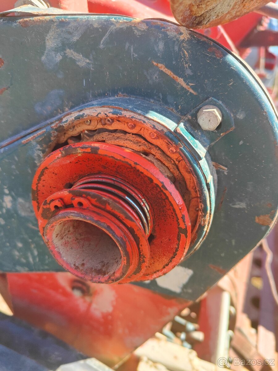 secí stroj reform semo 2.25m s jetelákem - 5