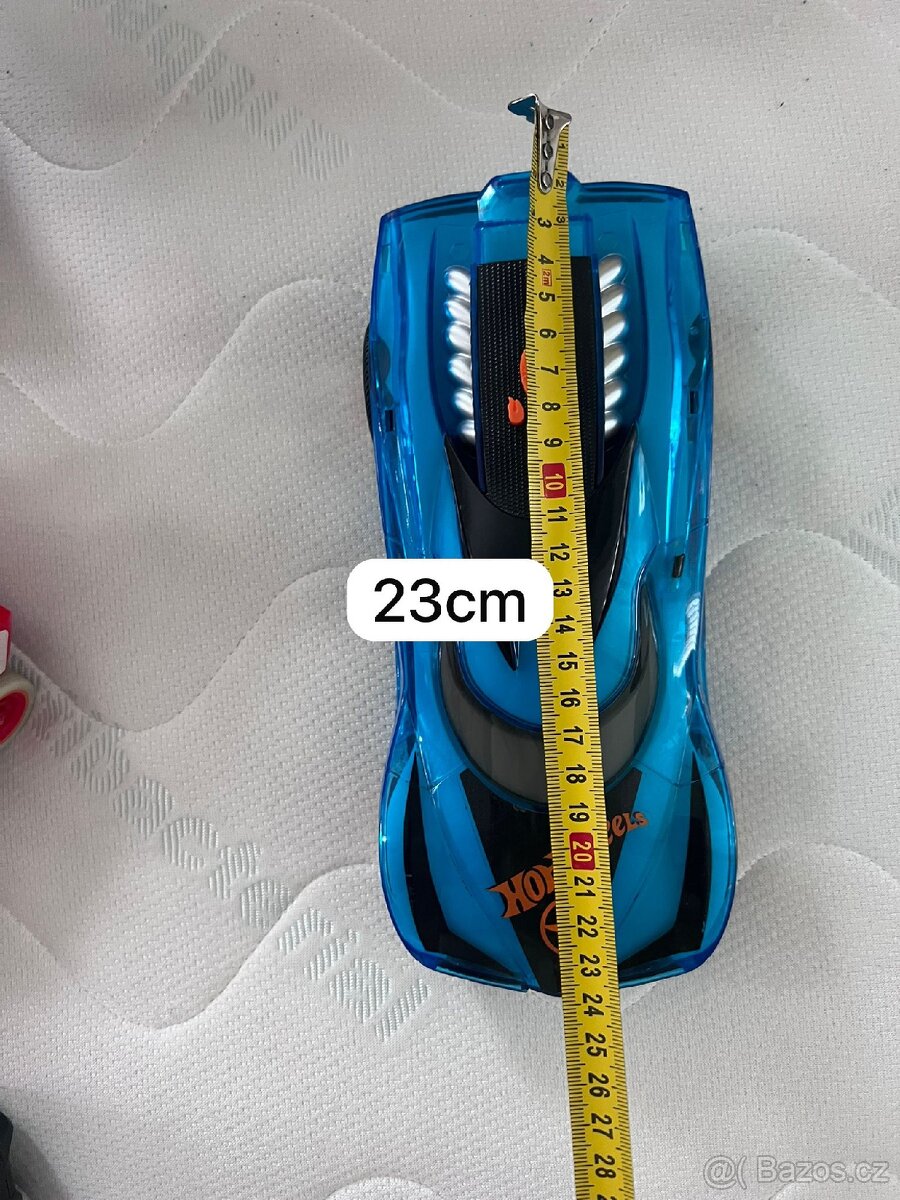Disney hračky a Hotwheels auto, Lego - 5