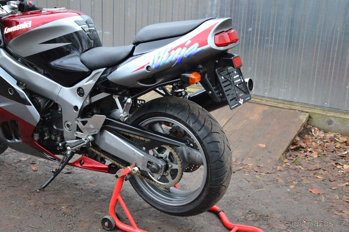 Kawasaki ZX-9R – 104kw, 2. majitelé. - 5