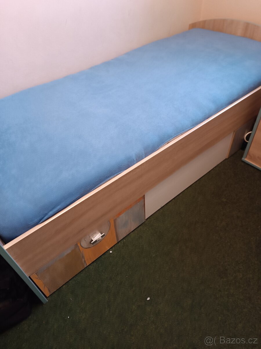 kompletní nábytek do pokojíčku - 5