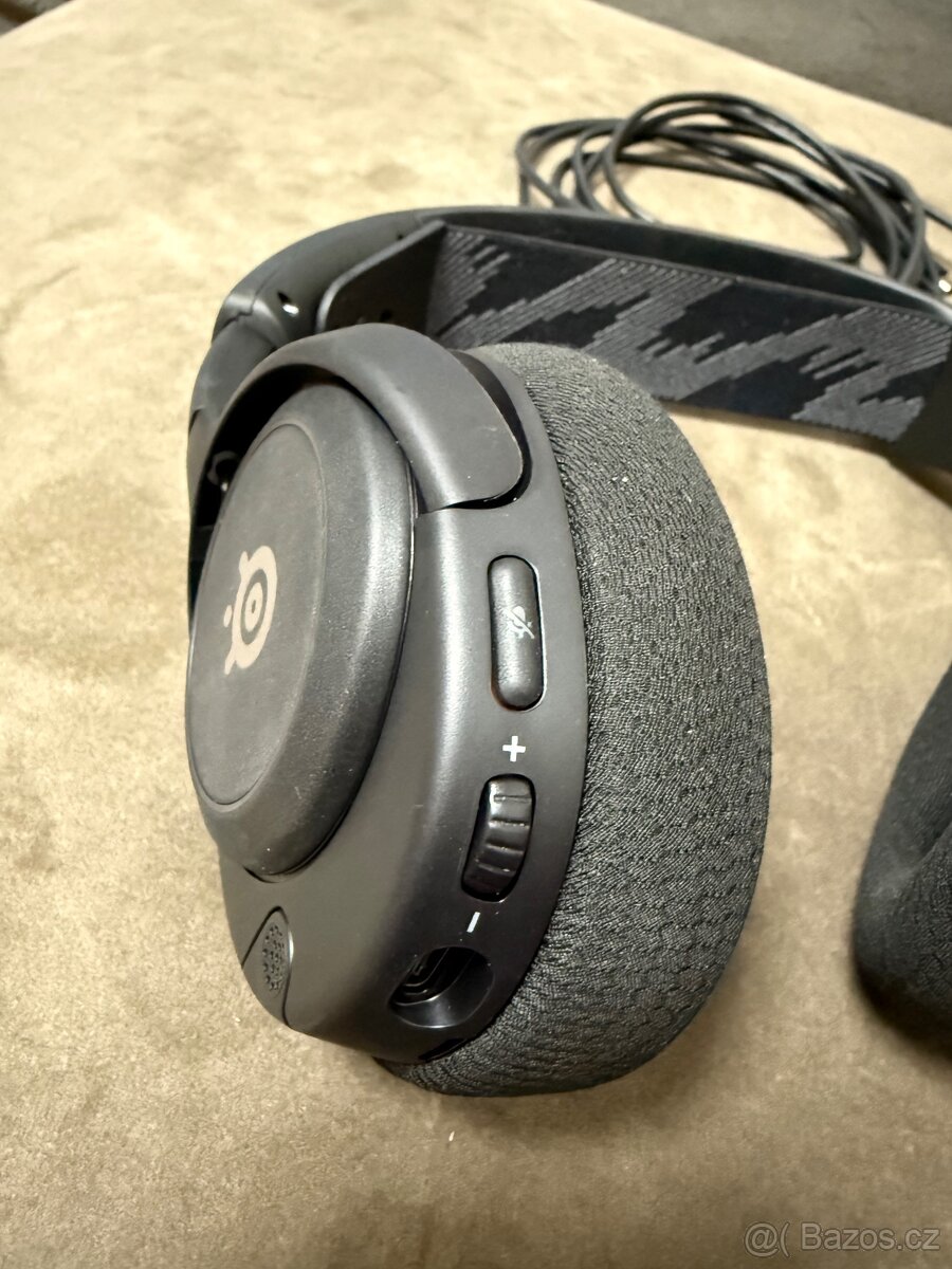 SteelSeries Arctis Nova 3 - 5