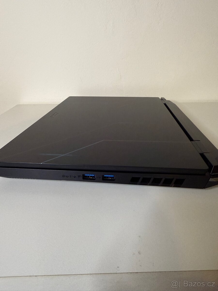 Acer Nitro 5 - 5